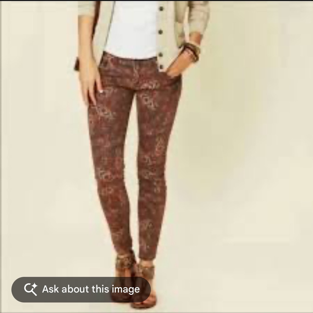 FREE PEOPLE Boho Hippie Aztec Jeans Size 25